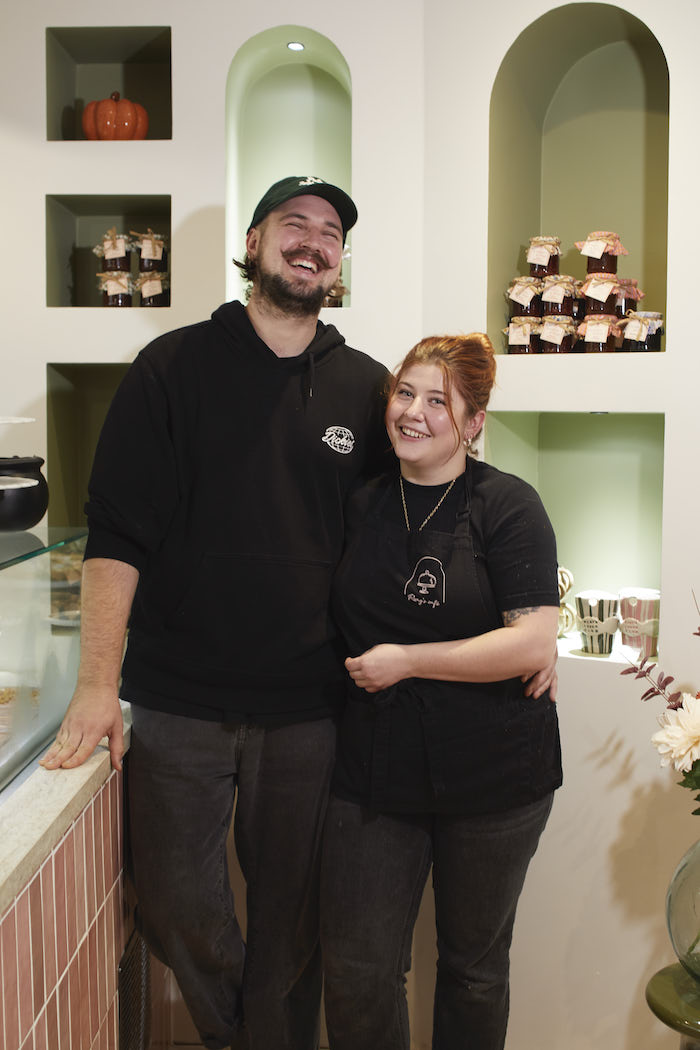 Étienne Fritsch et Emma Burger, les créateurs du Romy's café. © Estelle Hoffert